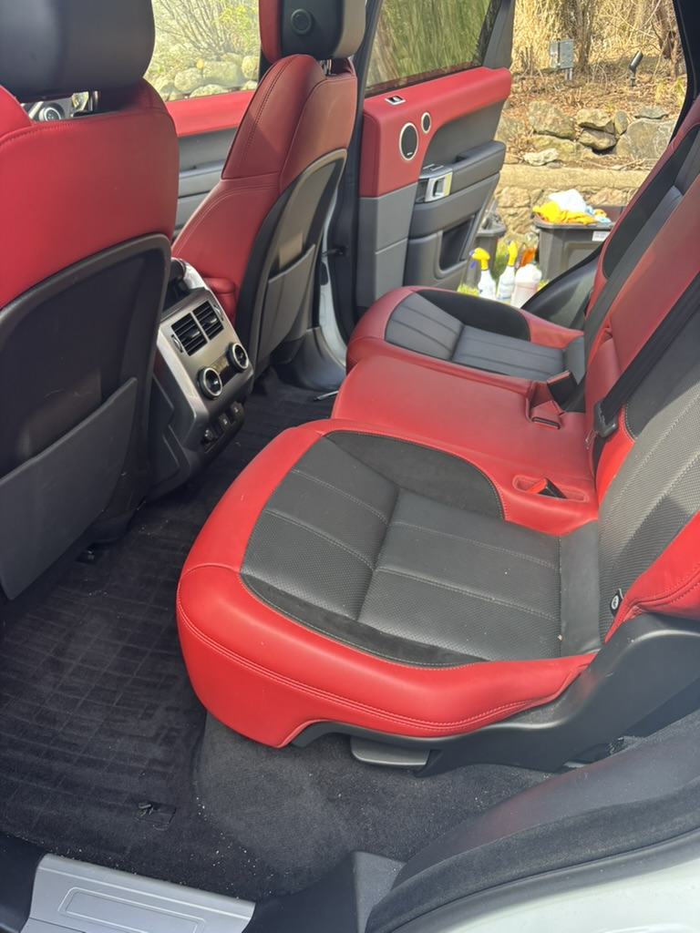 Interior Deep Clean — Range Rover Sport